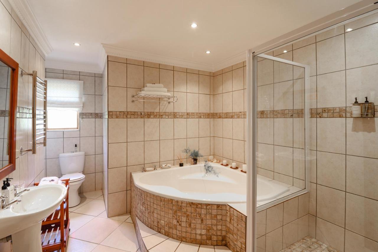 A Tuscan Villa Guest House Fish Hoek Luaran gambar